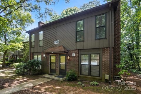 2509 Kilborne Drive