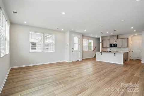 2117 Vinyasa Lane