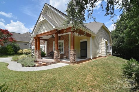 1608 Privette Road sold home in Squirrel Lake Village, Matthews, NC