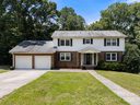 586 Crestside Drive sold home in Concord, SC