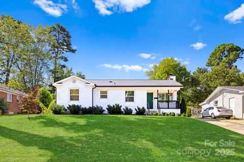 5440 Kildare Drive