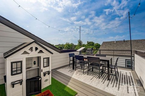 537 Annie Lowery Way