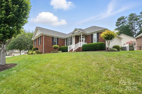 2300 Wednesbury Court sold home in Salem Creek, Kannapolis, NC