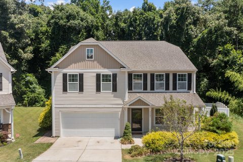 3103 Lemongrass Lane sold home in Stratford Pond, Charlotte, NC