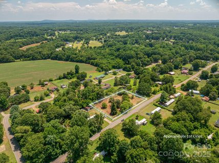 00 Dorset Lane sold home in Lincoln View, Lincolnton, NC