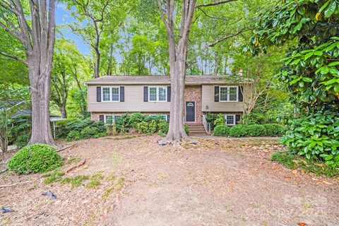 Previously sold for $472,501