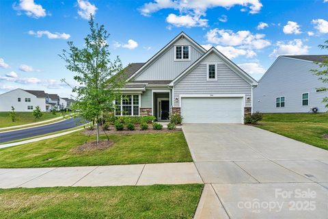 5846 Oak Branch Circle