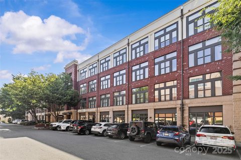 Previously sold for $305,022