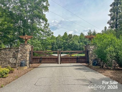 123 Linville View Drive