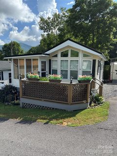 15 Levi Drive sold home in Prescott Park, Maggie Valley, NC