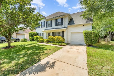10506 Gold Pan Road sold home in Reedy Creek Plantation, Charlotte, NC