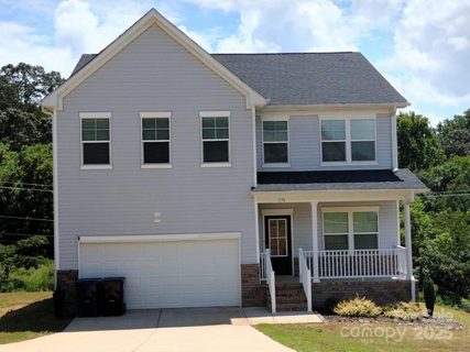 570 30th Avenue Circle sold home in Pebble Creek, Hickory, NC