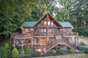 43 Stone Hill Trail sold home in Maggie Valley, SC