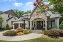 708 Amalfi Drive sold home in Davidson, SC