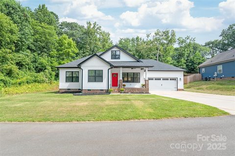 1212 Mason Way sold home in Madora, Mount Holly, NC