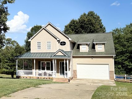 2105 Pinnacle View Drive sold home in Pinnacles At Unity Grove, Kings Mountain, NC