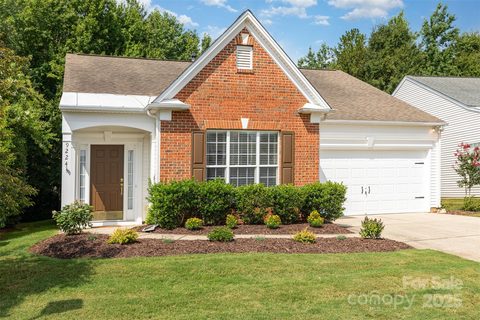 9224 Elrose Place sold home in Ashton Grove, Charlotte, NC