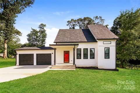 131 Clearview Road sold home in Chipley Park, Statesville, NC