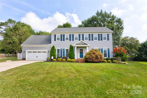 3860 Meadow Ridge Drive sold home in Fairway Ridge, Concord, NC