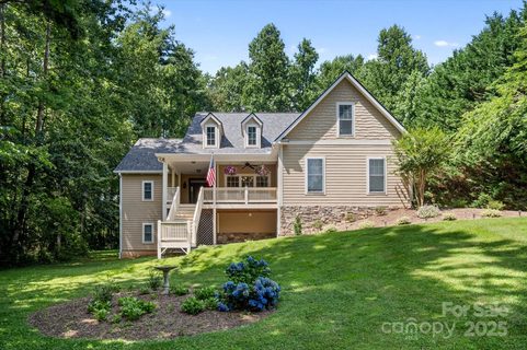 209 Duncan Estate Drive sold home in Duncan Creek Estates, Fletcher, NC