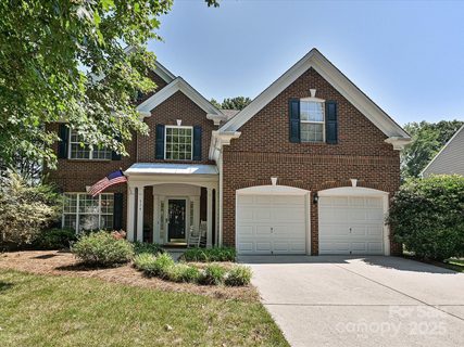 334 Matthews Estates Road sold home in Matthews Estates, Matthews, NC