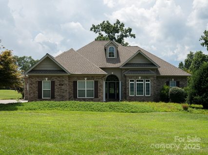 4655 Plantation Drive sold home in Silver Creek, Morganton, NC