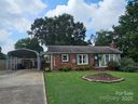 818 S Laurel Street sold home in Lincolnton, SC