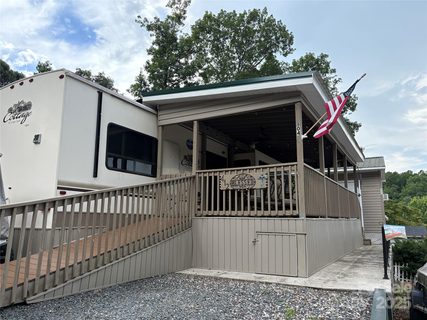 104 Cedar Lane