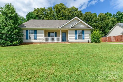 823 Prestwick Drive sold home in Highland Creek, Rock Hill, SC