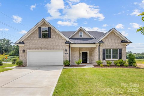 1297 Archer Loop Street