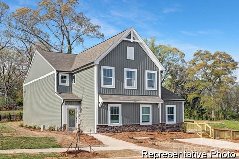 1512 Autumn Banks Way
