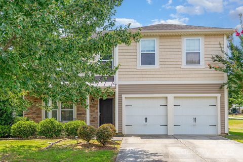 9702 Fernspray Road sold home in Seven Oaks, Charlotte, NC