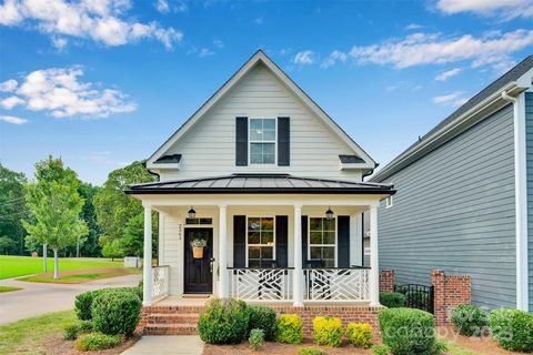 2363 Shanklin Lane sold home in Westport Lakeside, Denver, NC