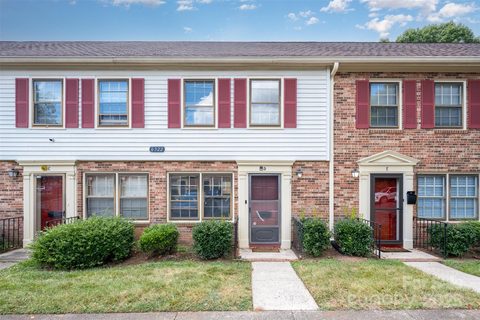 6322 Old Pineville Road sold home in Carriage House, Charlotte, NC