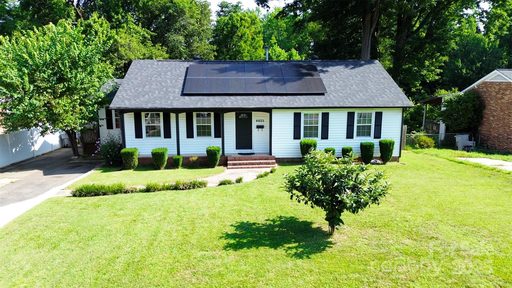 6625 Somersworth Drive sold home in Hampshire Hills, Charlotte, NC