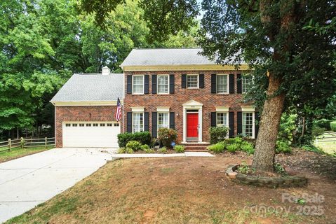 15129 Chewtonglen Lane