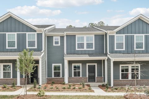 108 Ciara Place active townhome in Crossrail, Mooresville, NC