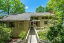 132 Fern Loop sold home in Lake Lure, SC