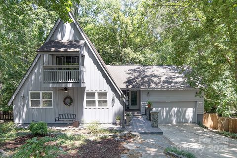 7608 Zermatt Lane sold home in Carmel Ridge, Charlotte, NC
