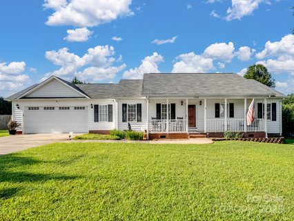 109 Ridgegate Lane sold home in Deercroft, Statesville, NC