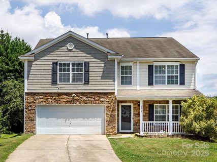 8214 Ainsworth Street sold home in McIntyre, Charlotte, NC
