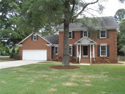 Previously sold for $285,000