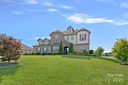 509 Alucio Court sold home in Matthews, SC