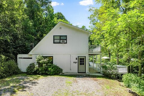 53 Hackberry Lane sold home in Countryside Acres, Waynesville, NC