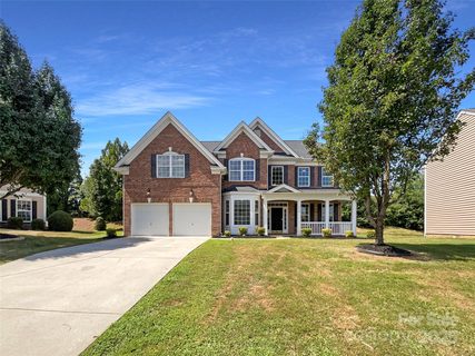 1915 Birchbrook Court sold home in Heatherstone, Harrisburg, NC