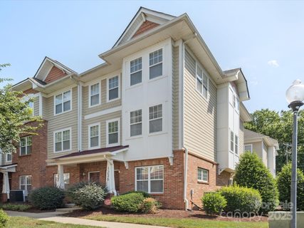 1236 Taliesin Court