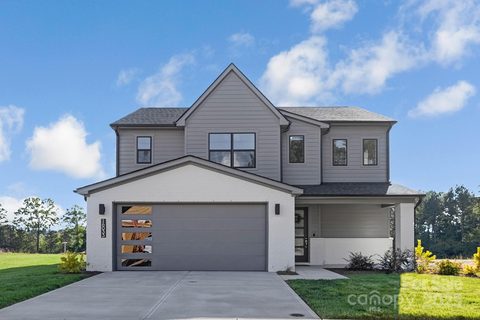 16033 Watts Creek Drive sold home in Amara Chase, Huntersville, NC