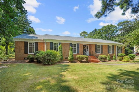 1654 Clarendon Place sold home in Heathwood, Rock Hill, SC