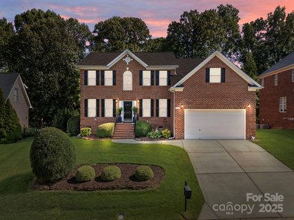 Previously sold for $658,500