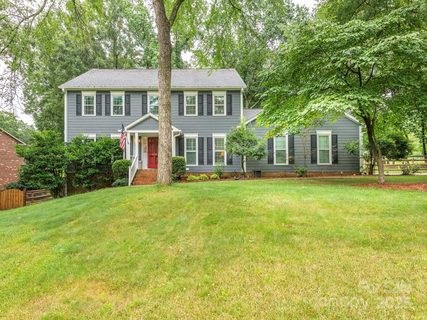 8706 Peyton Randolph Drive sold home in Williamsburg, Charlotte, NC